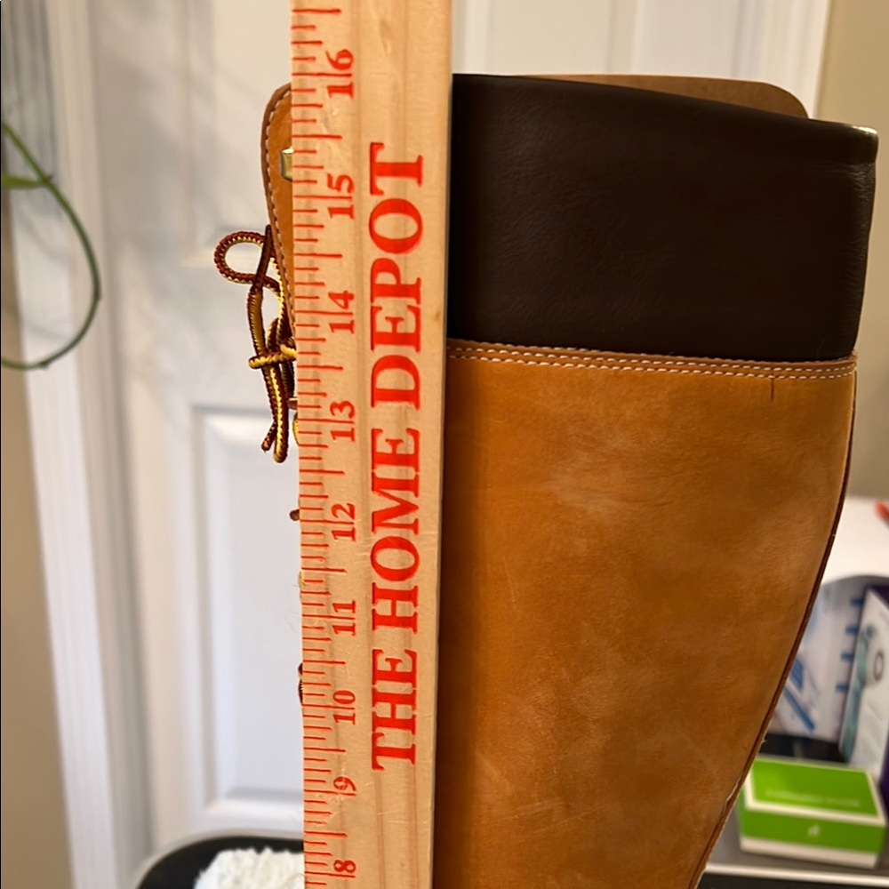 Timberland Tan Lace Up Boots with Nubuck Leather. Size 7. Excellent condition - Picture 12 of 13